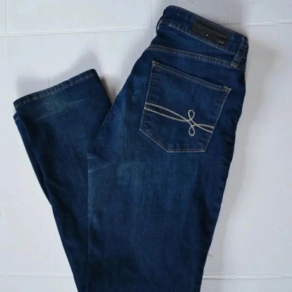 DENIZEN Straight Leg Jeans